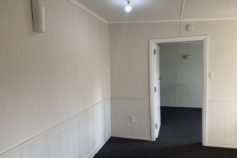Photo of property in 27 Park Road, West End, Palmerston North, 4412