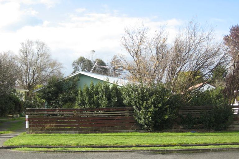 Photo of property in 86 Victoria Street, Carterton, 5713