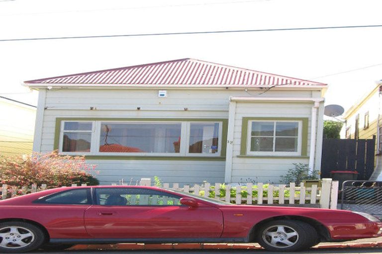 Photo of property in 17 Picton Avenue, Newtown, Wellington, 6021