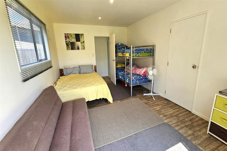 Photo of property in 102 Sands Crescent, Matarangi, Whitianga, 3592