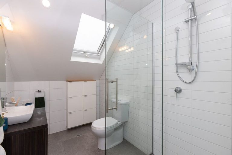 Photo of property in 18e Churchill Street, Christchurch Central, Christchurch, 8013