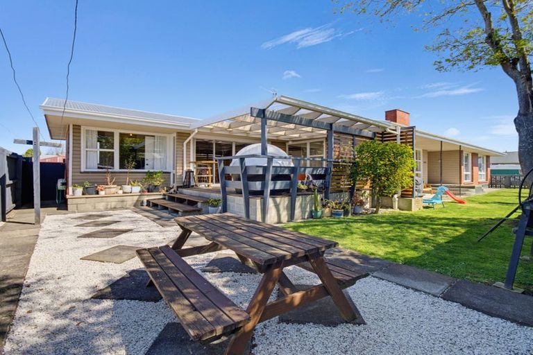 Photo of property in 52 Cavendish Road, Casebrook, Christchurch, 8051