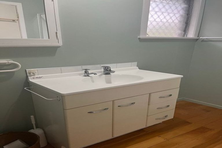 Photo of property in 49a Mains Avenue, Kensington, Whangarei, 0112