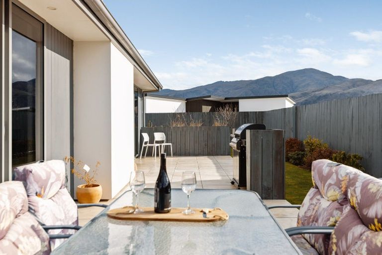 Photo of property in 28 Hosking Drive, Cromwell, 9310