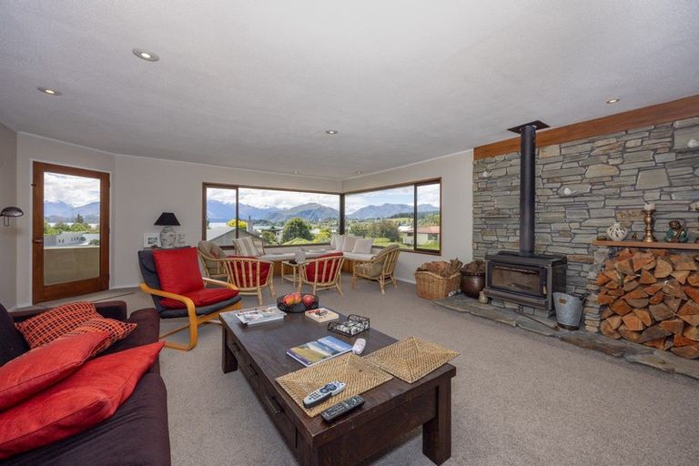 Photo of property in 3 Sycamore Place, Wanaka, 9305