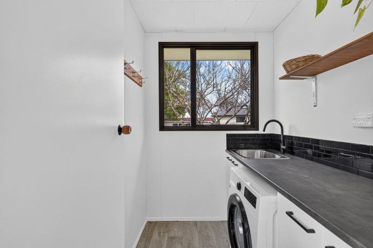 Photo of property in 4 Sequoia Place, Pukete, Hamilton, 3200