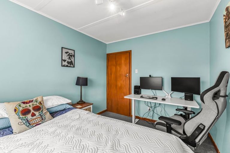 Photo of property in 9 Parris Street, Moturoa, New Plymouth, 4310