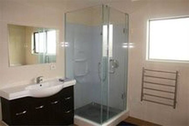 Photo of property in 1/62 The Parade, Bucklands Beach, Auckland, 2012