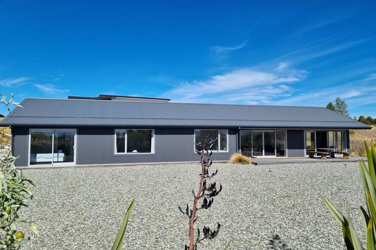 Photo of property in 22 Mistake Drive, Lake Tekapo, 7999