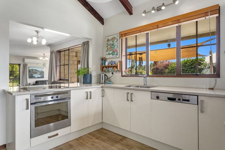 Photo of property in 16 Berg Place, Whakatane, 3120