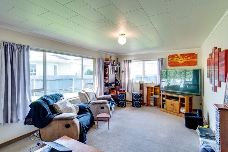Photo of property in 2/211 Windsor Avenue, Parkvale, Hastings, 4122