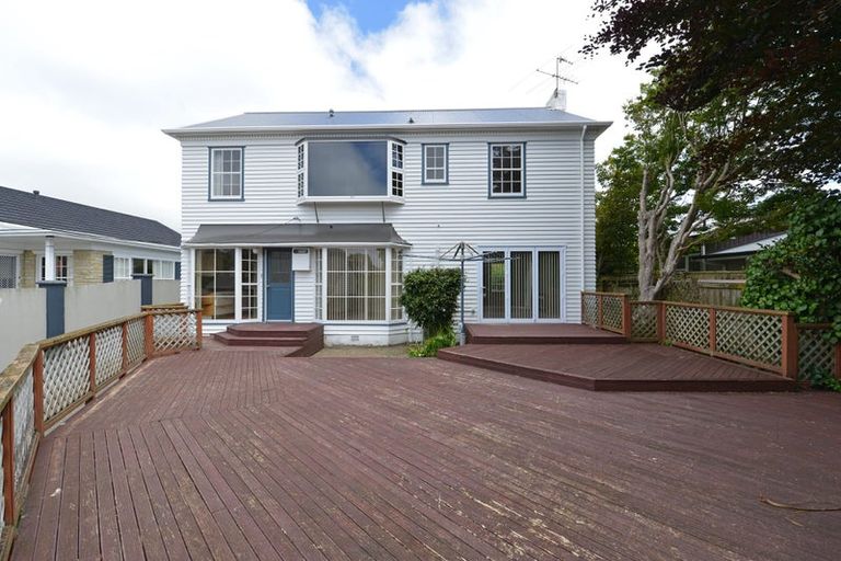 Photo of property in 48 Wai-iti Crescent, Woburn, Lower Hutt, 5010
