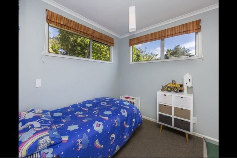 Photo of property in 4f Banksia Grove, Maungaraki, Lower Hutt, 5010