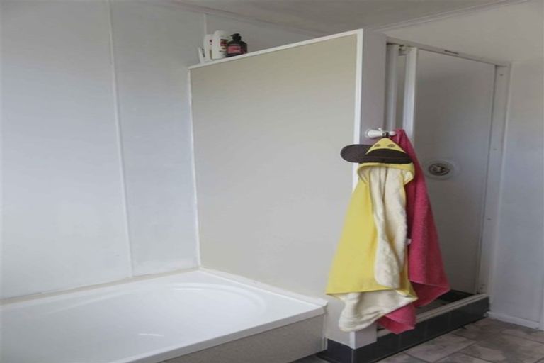 Photo of property in 80 Joseph Street, Waverley, Invercargill, 9810