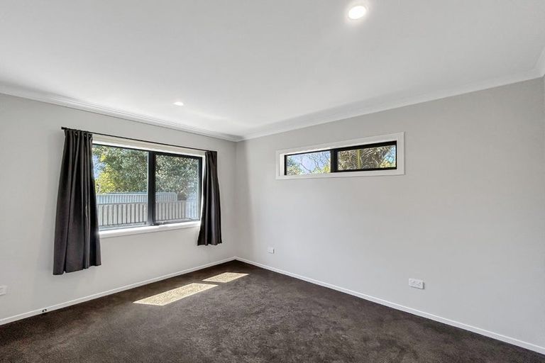 Photo of property in 12a Norwich Place, Awapuni, Palmerston North, 4412