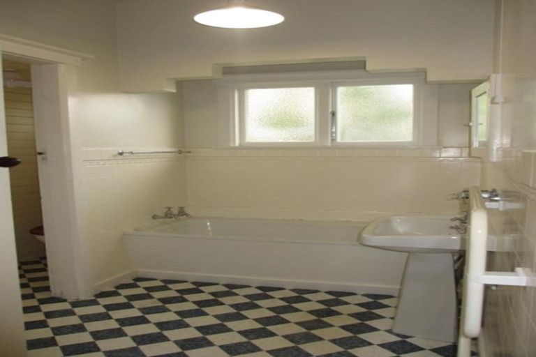 Photo of property in 60 Matai Street, Riccarton, Christchurch, 8011