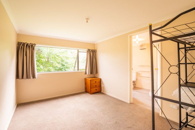 Photo of property in 12 Thomson Street, Green Island, Dunedin, 9018