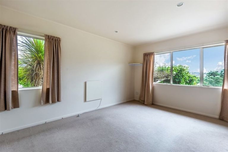 Photo of property in 19 Tainui Street, Torbay, Auckland, 0630