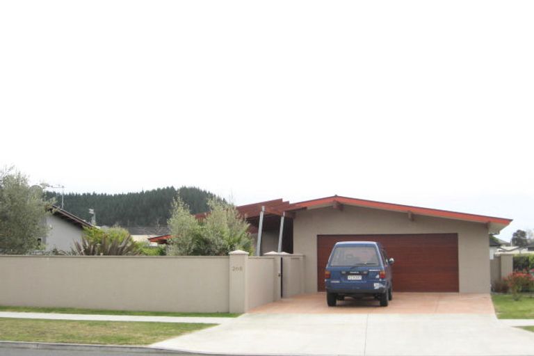 Photo of property in 205 Avenue Road, Greenmeadows, Napier, 4112
