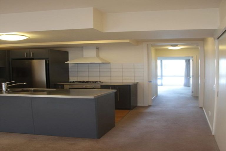 Photo of property in Sol Apartments, 11/37 Jessie Street, Te Aro, Wellington, 6011