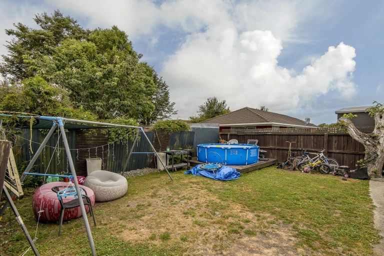 Photo of property in 2/726 Main North Road, Belfast, Christchurch, 8051