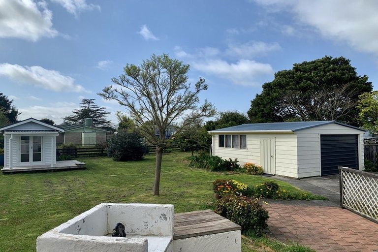 Photo of property in 36 Paul Drive, Ngatea, 3503