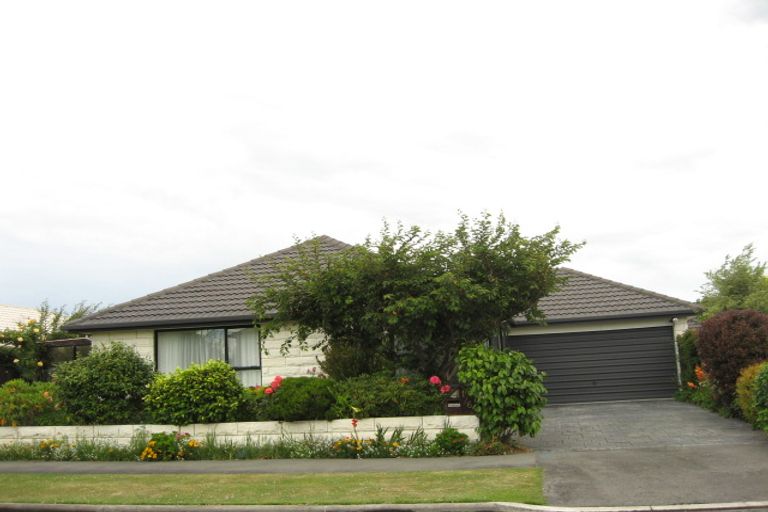 Photo of property in 2/6 Chardale Street, Avondale, Christchurch, 8061