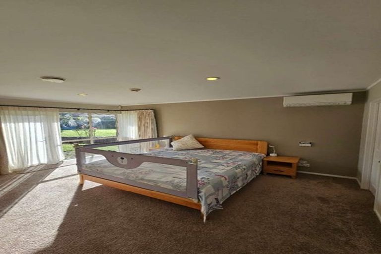 Photo of property in 5 Aspatria Place, Northpark, Auckland, 2013