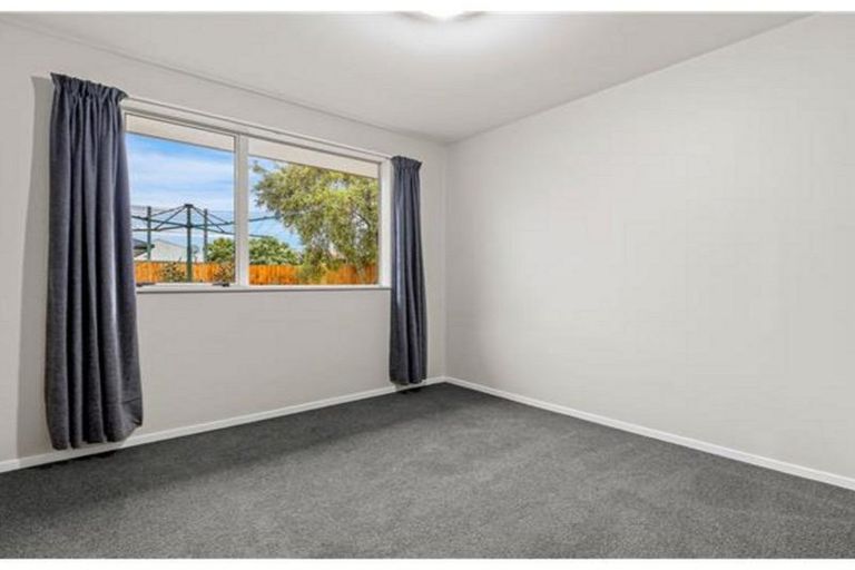 Photo of property in 16 Wrights Road, Addington, Christchurch, 8024