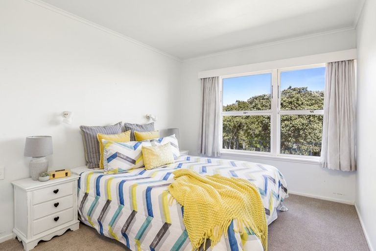 Photo of property in 899 Whangaparaoa Road, Manly, Whangaparaoa, 0930