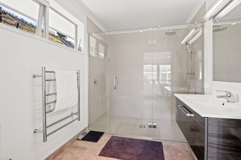 Photo of property in 25 Banbury Terrace, Lower Shotover, Queenstown, 9304