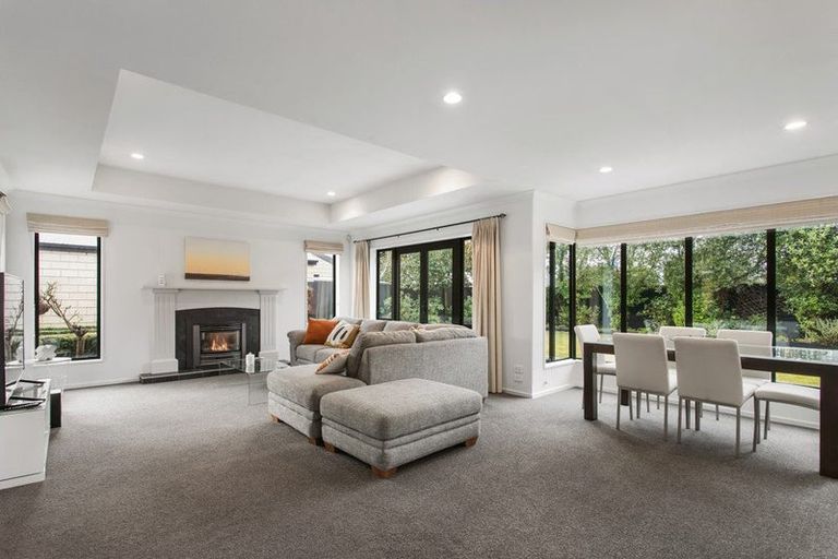 Photo of property in 7 Applecross Lane, Harewood, Christchurch, 8051