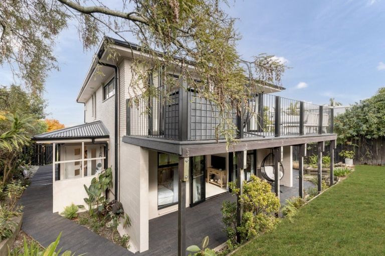 Photo of property in 103b Simpson Road, Papamoa Beach, Papamoa, 3118