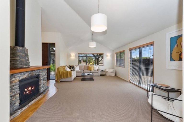 Photo of property in 28 Caversham Drive, Rototuna, Hamilton, 3210