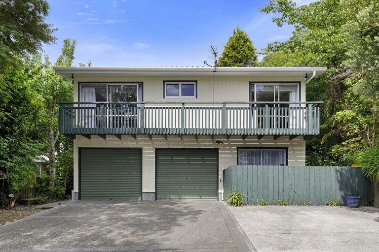 Photo of property in 7 Zeala Grove, Stokes Valley, Lower Hutt, 5019