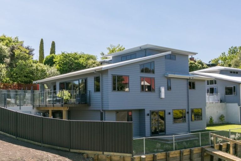 Photo of property in 14a Muritai Crescent, Havelock North, 4130