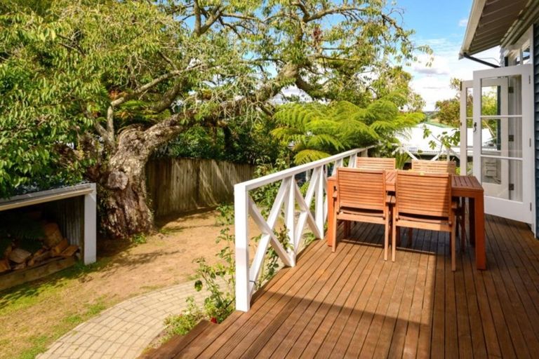 Photo of property in 2 Pukehangi Road, Pukehangi, Rotorua, 3015