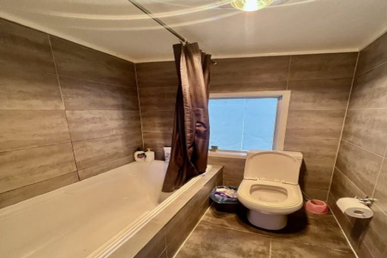 Photo of property in 58 Daytona Road, Henderson, Auckland, 0610