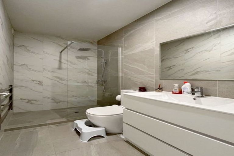 Photo of property in 12 Routhmore Street, Flat Bush, Auckland, 2019