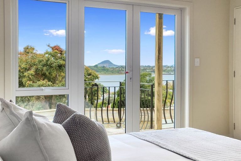 Photo of property in 33 Philomel Crest, Welcome Bay, Tauranga, 3112