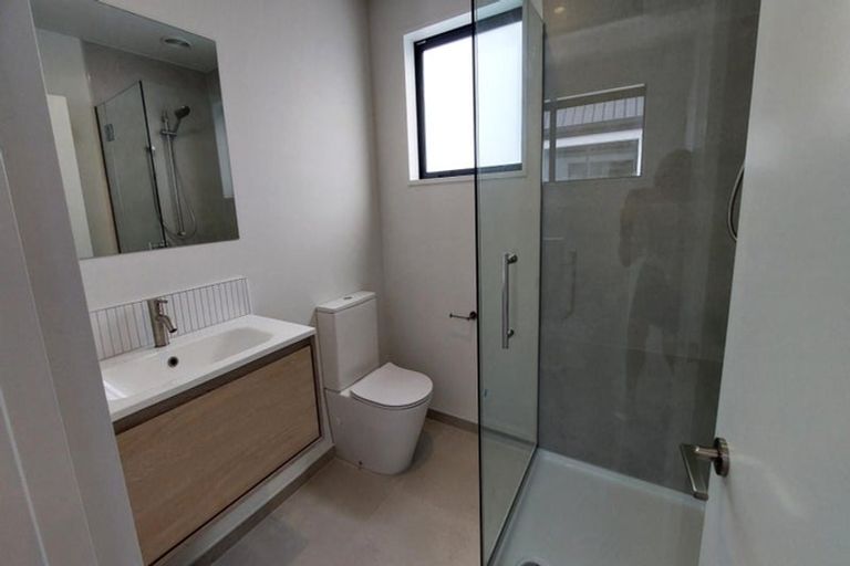 Photo of property in 3/10 Surrey Street, Linwood, Christchurch, 8062