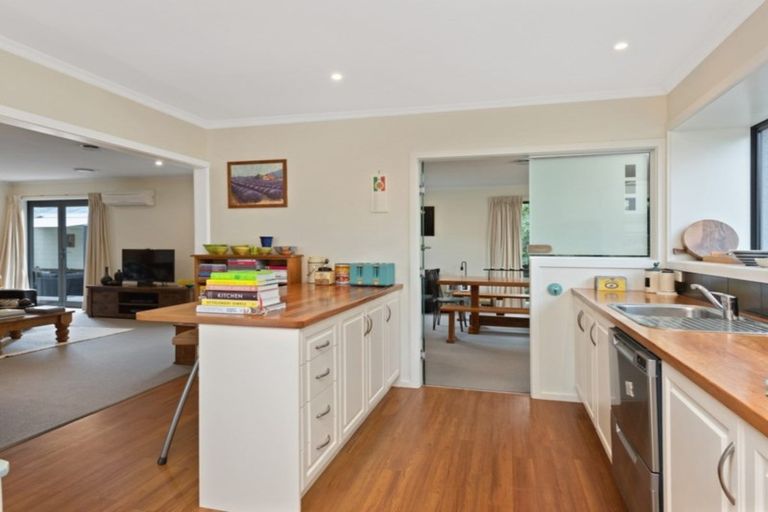 Photo of property in 12 Bary Street, Springlands, Blenheim, 7201