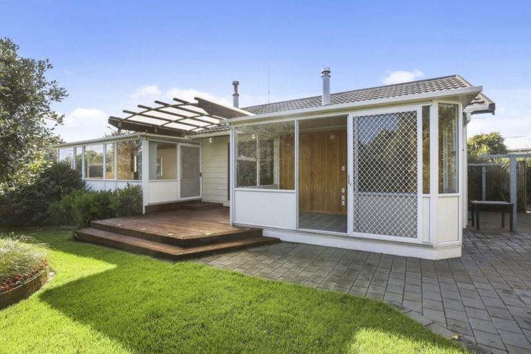 Photo of property in 18b Karamea Street, Whalers Gate, New Plymouth, 4310