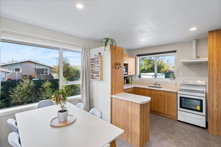 Photo of property in 5 Denise Crescent, Hornby, Christchurch, 8042
