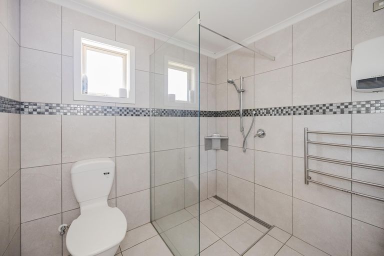 Photo of property in 62 Essex Street, Weston, Oamaru, 9401