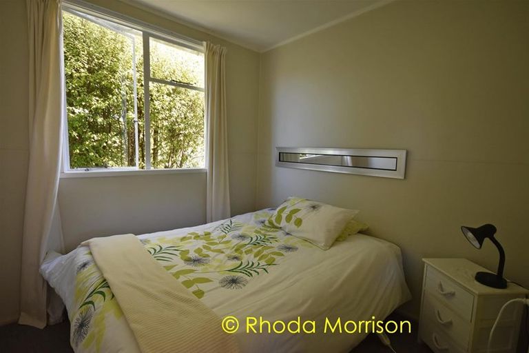 Photo of property in 42 Sandy Beach Road, Tinopai, 0593