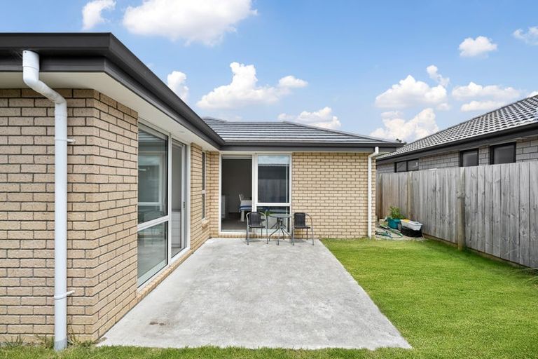 Photo of property in 38 Pragma Rise, Rototuna North, Hamilton, 3210