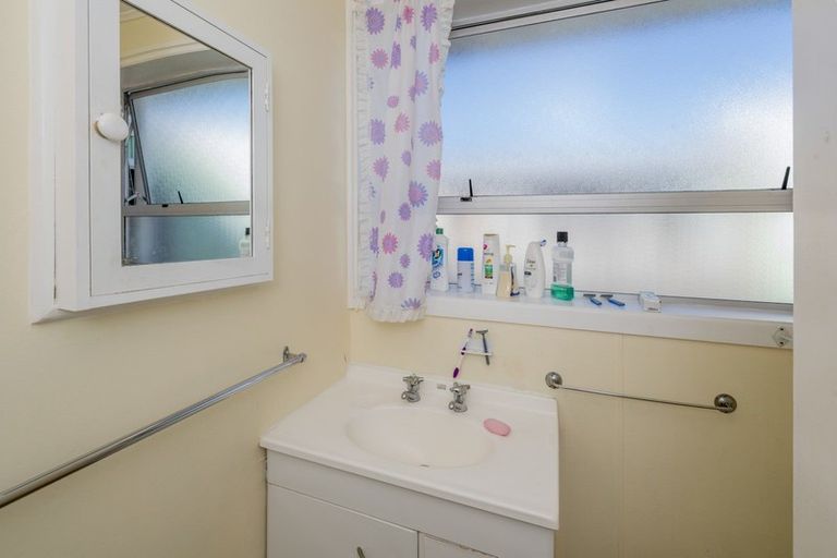 Photo of property in 53 Liverpool Street, Levin, 5510