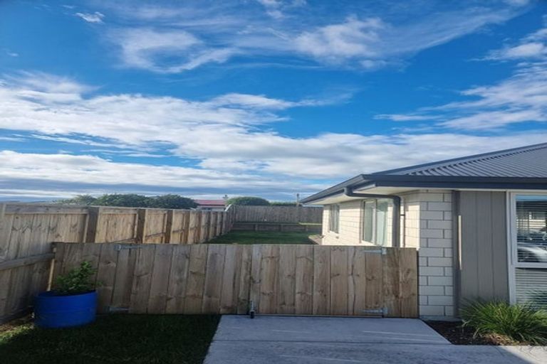 Photo of property in 10 Karearea Drive, Coastlands, Whakatane, 3120