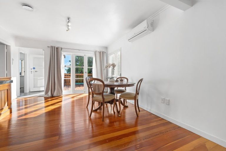 Photo of property in 1/31 Lavelle Road, Henderson, Auckland, 0612